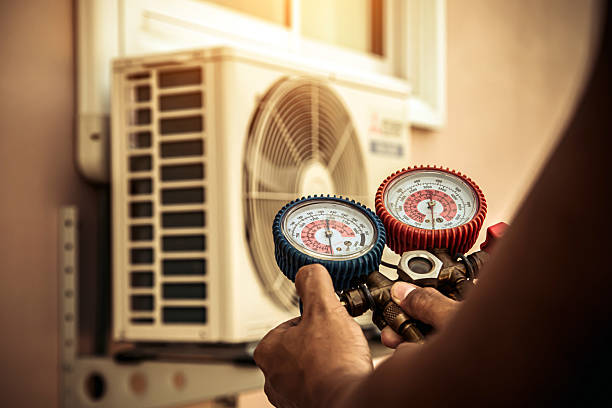 Professional Hvac Maintenance technician working in Gustine, TX